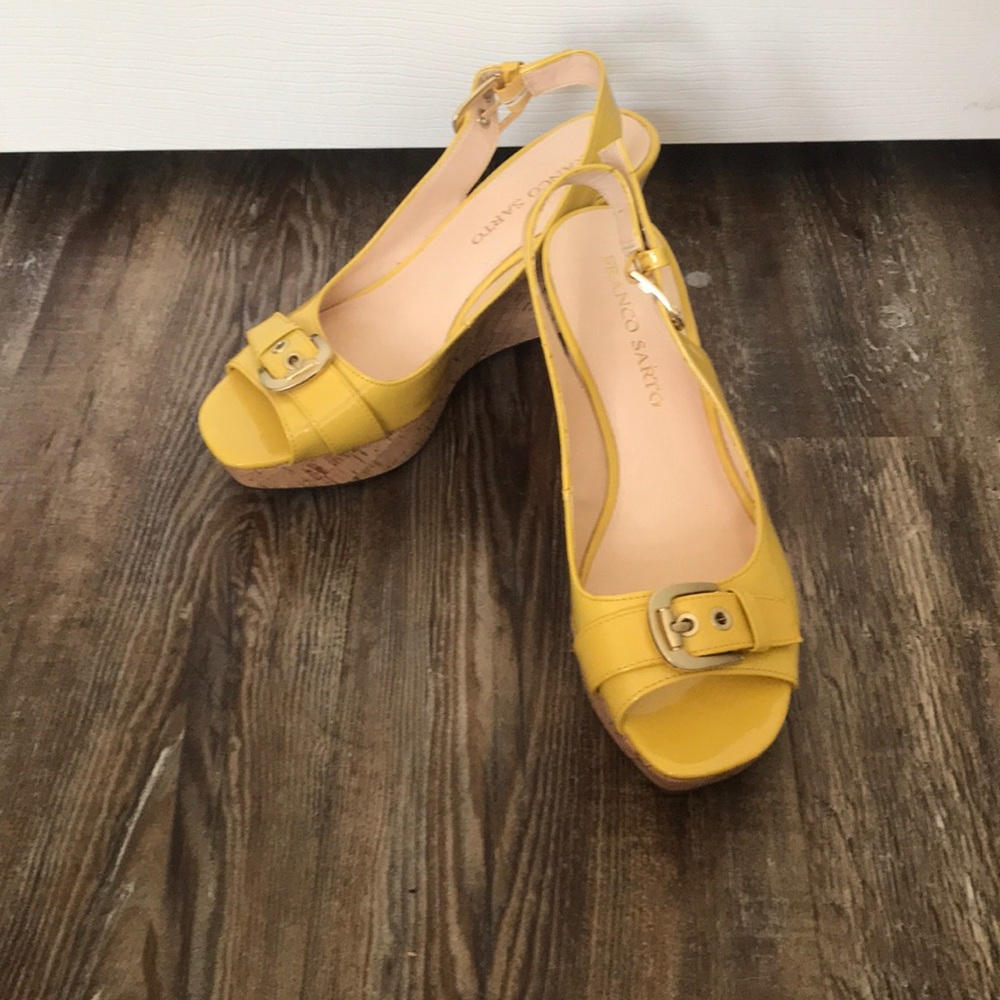 NEVER WORN! Yellow patent leather peep-toe wedges!